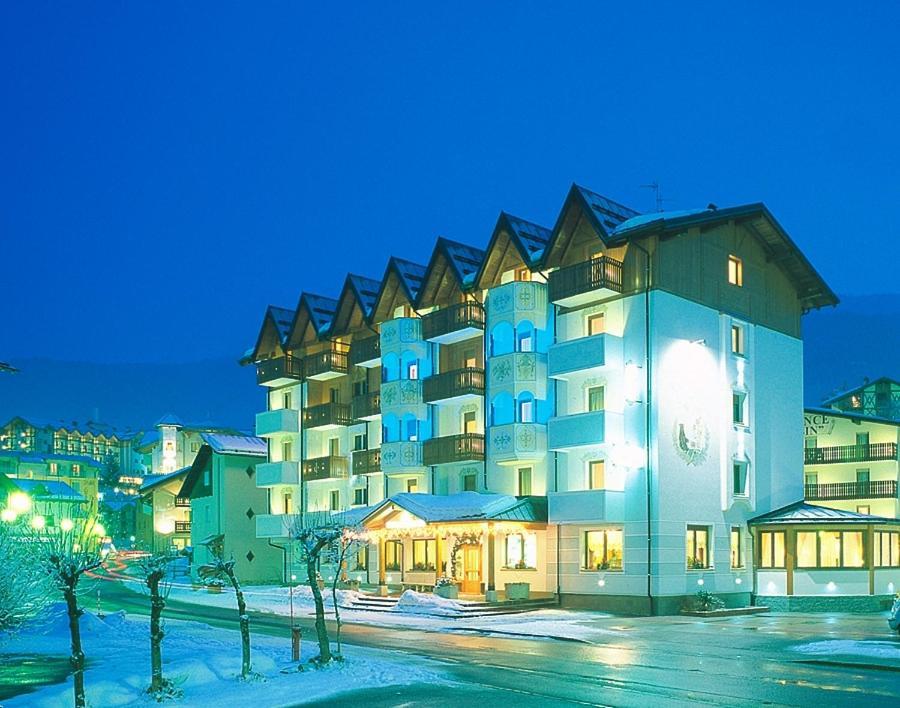 Hotel Rosa Alpina Andalo Ngoại thất bức ảnh